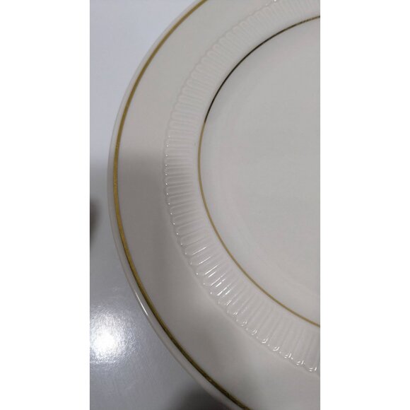 Syracuse China White Dinner Plate With Gold Trim 10.75" Ceramic Elegant Design - Picture 6 of 9
